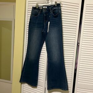 Vigoss Boot cut jeans Ladies Size 31 NWT